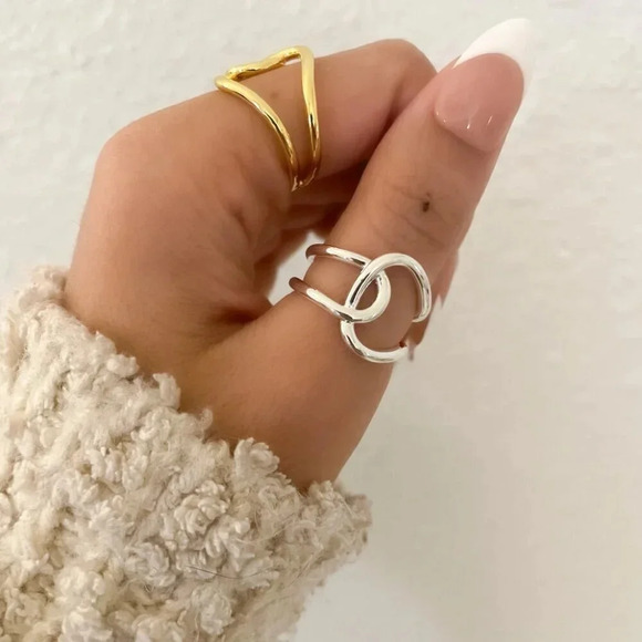 925 Sterling Silver Minimalist Ring Twist Ring Everyday Boho Ring Stackable Ring - Picture 5 of 8